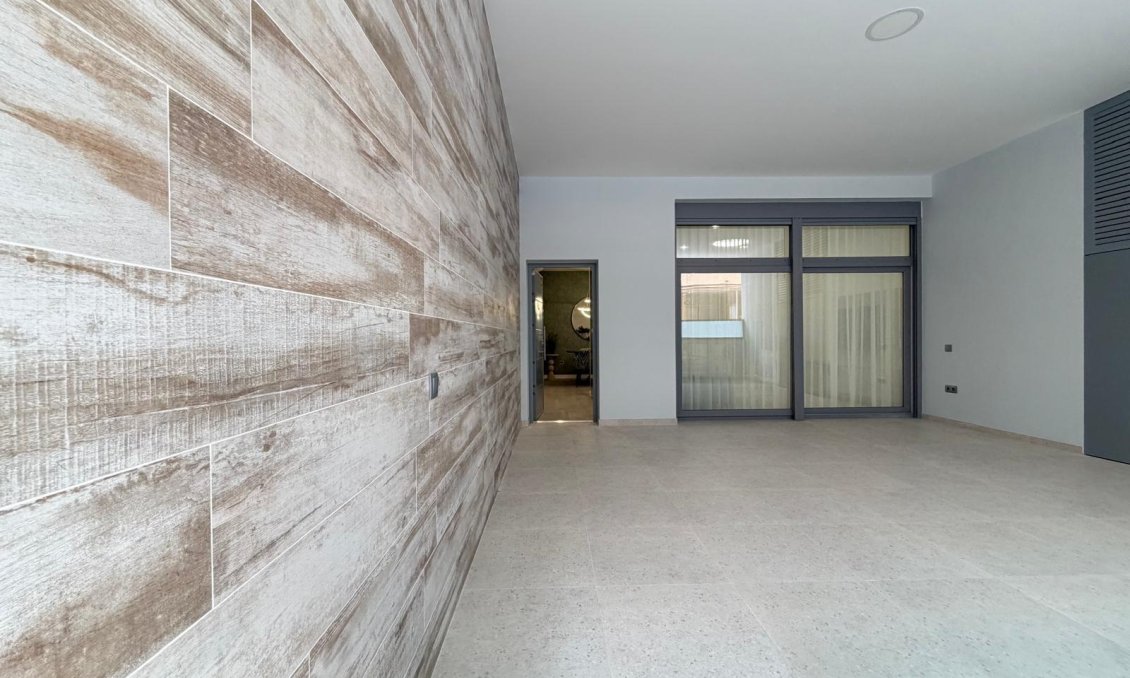 Revânzare - Apartament -
Torrevieja - Playa del Cura