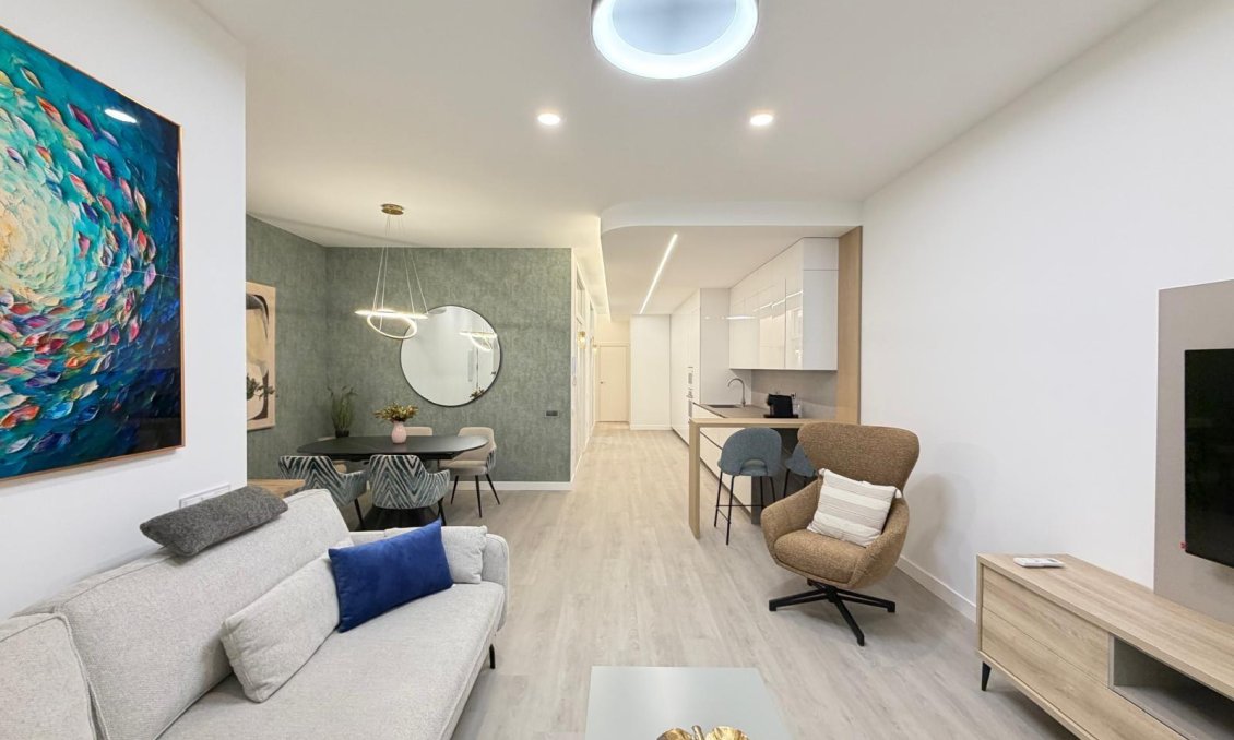 Revânzare - Apartament -
Torrevieja - Playa del Cura