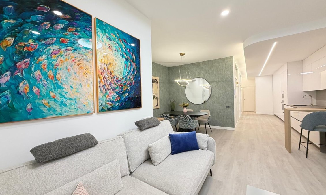 Revânzare - Apartament -
Torrevieja - Playa del Cura