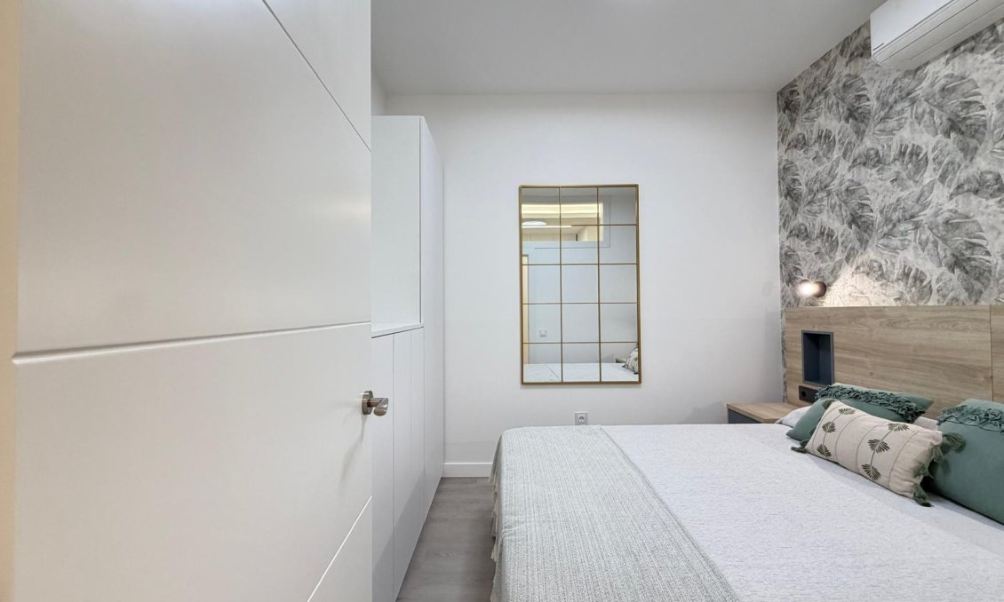 Revânzare - Apartament -
Torrevieja - Playa del Cura