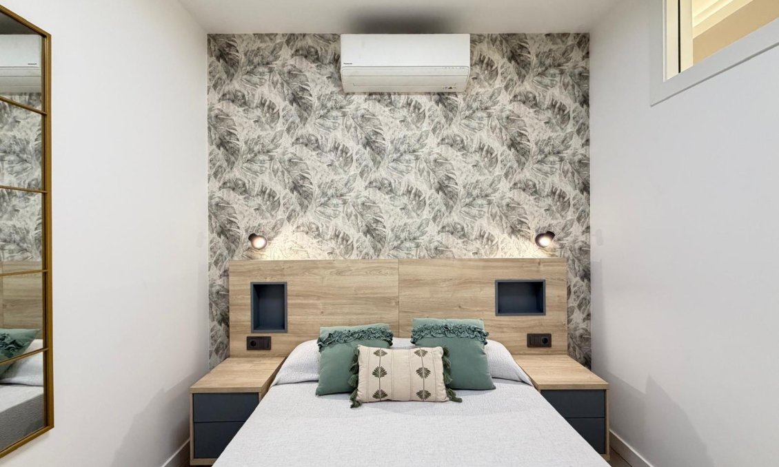 Revânzare - Apartament -
Torrevieja - Playa del Cura