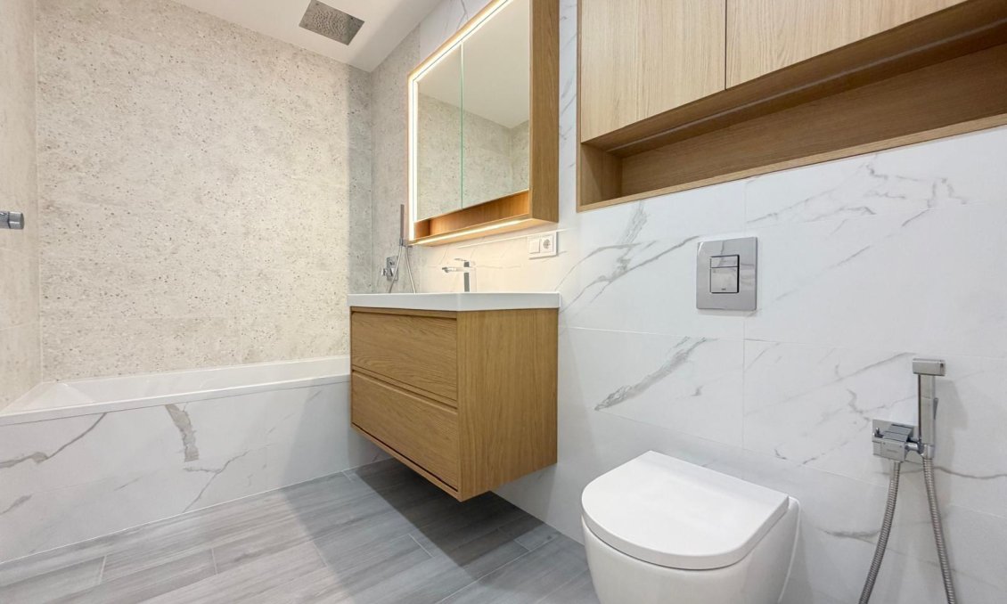 Revânzare - Apartament -
Torrevieja - Playa del Cura