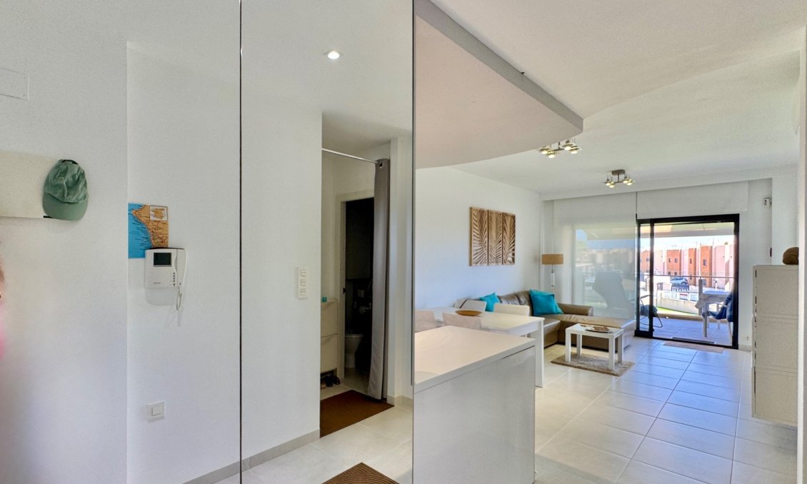 Segunda mano - Apartamento -
Orihuela - Inland