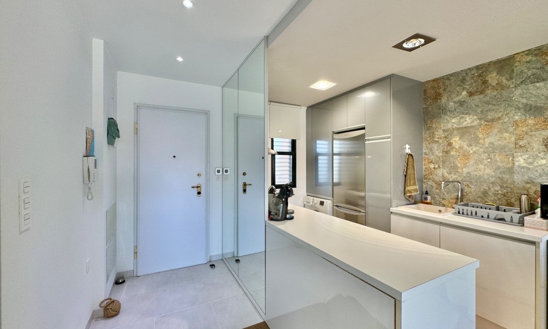 Segunda mano - Apartamento -
Orihuela - Inland