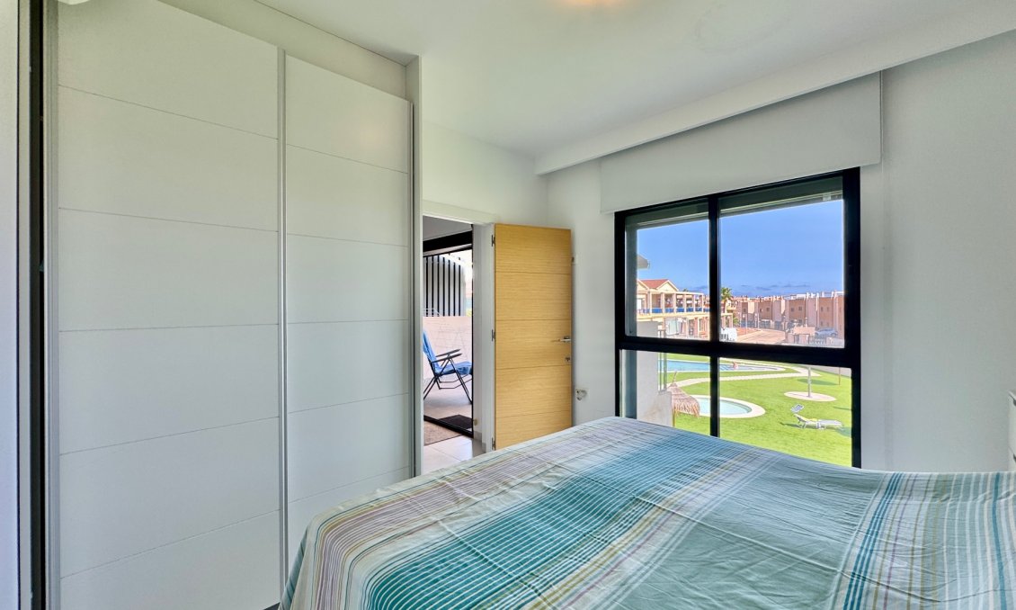 Segunda mano - Apartamento -
Orihuela - Inland