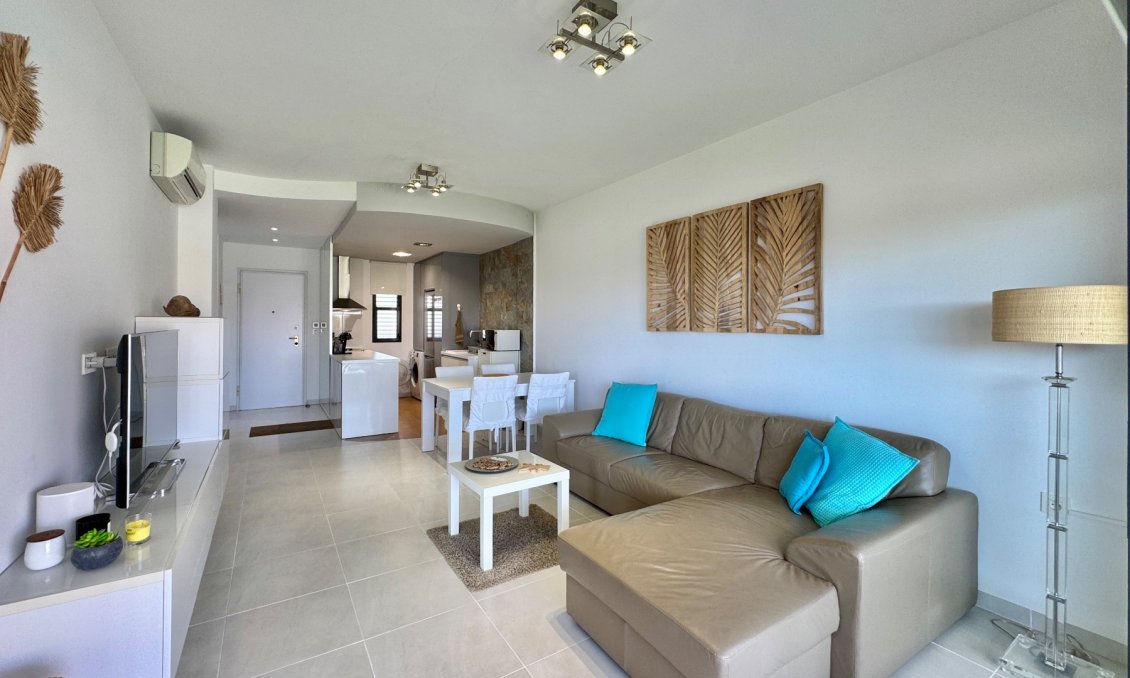 Segunda mano - Apartamento -
Orihuela - Inland