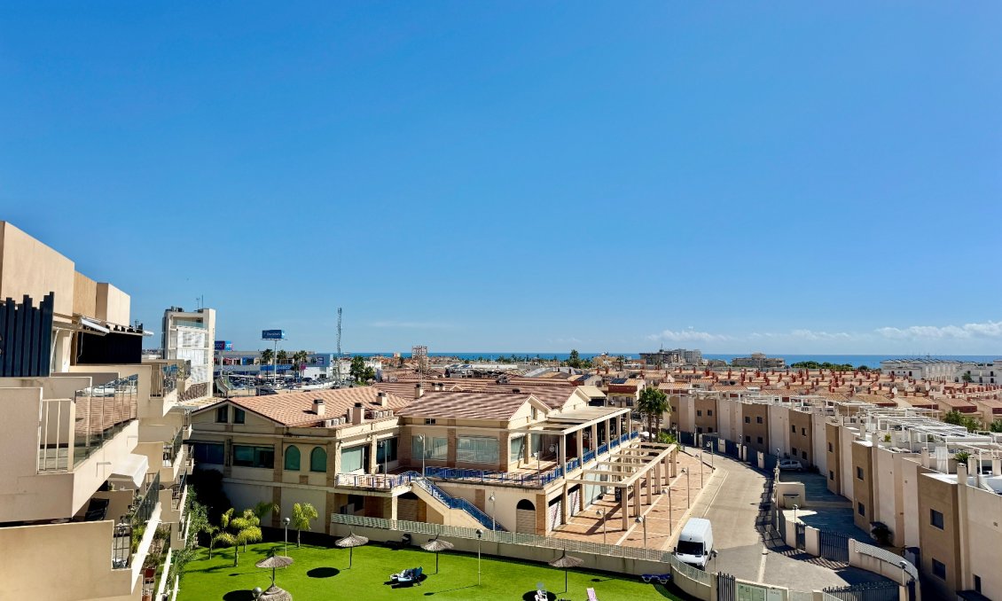 Segunda mano - Apartamento -
Orihuela - Inland