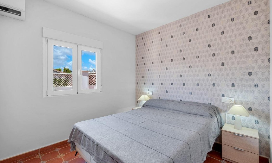 Segunda mano - Villa -
Ciudad Quesada - Costa Blanca