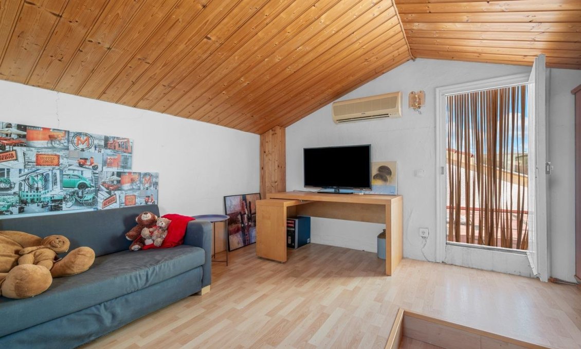 Segunda mano - Villa -
Ciudad Quesada - Costa Blanca