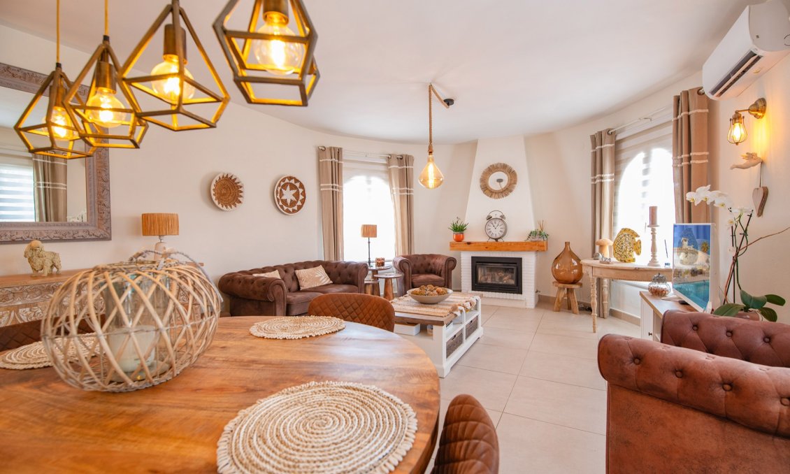 Segunda mano - Villa -
Benissa - Costa Blanca