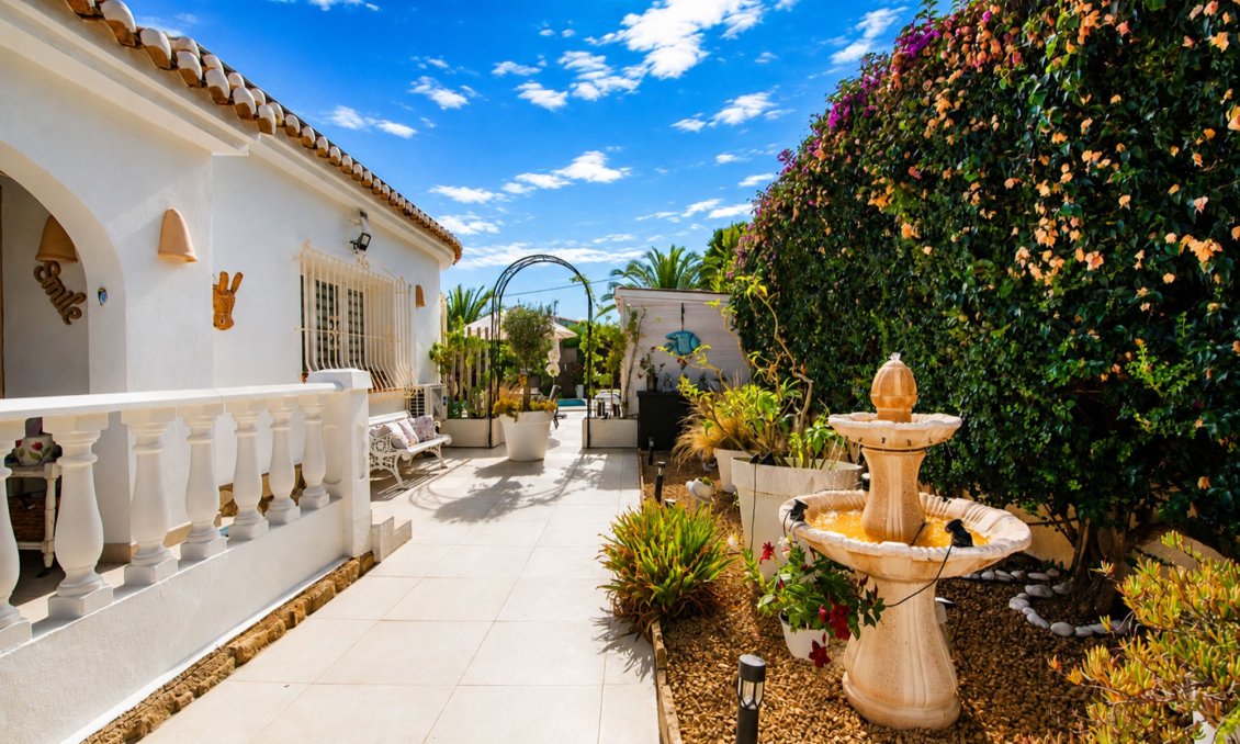 Segunda mano - Villa -
Benissa - Costa Blanca