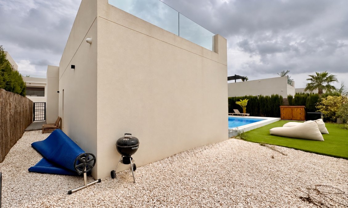 Segunda mano - Villa -
Algorfa - Inland