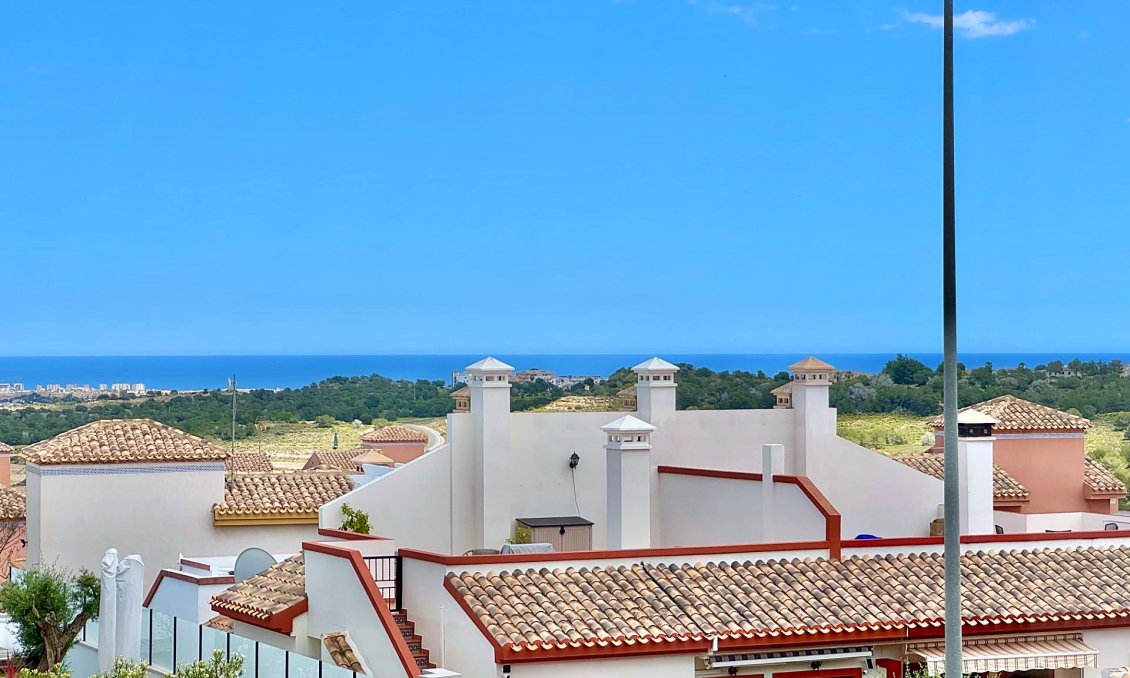 Segunda mano - Villa -
San Miguel de Salinas - Bellavista