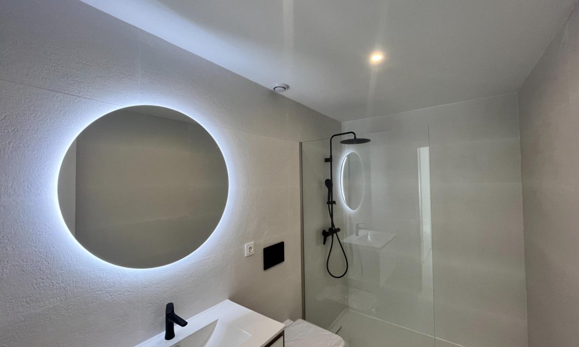 Segunda mano - Apartamento -
Torrevieja - Torreblanca