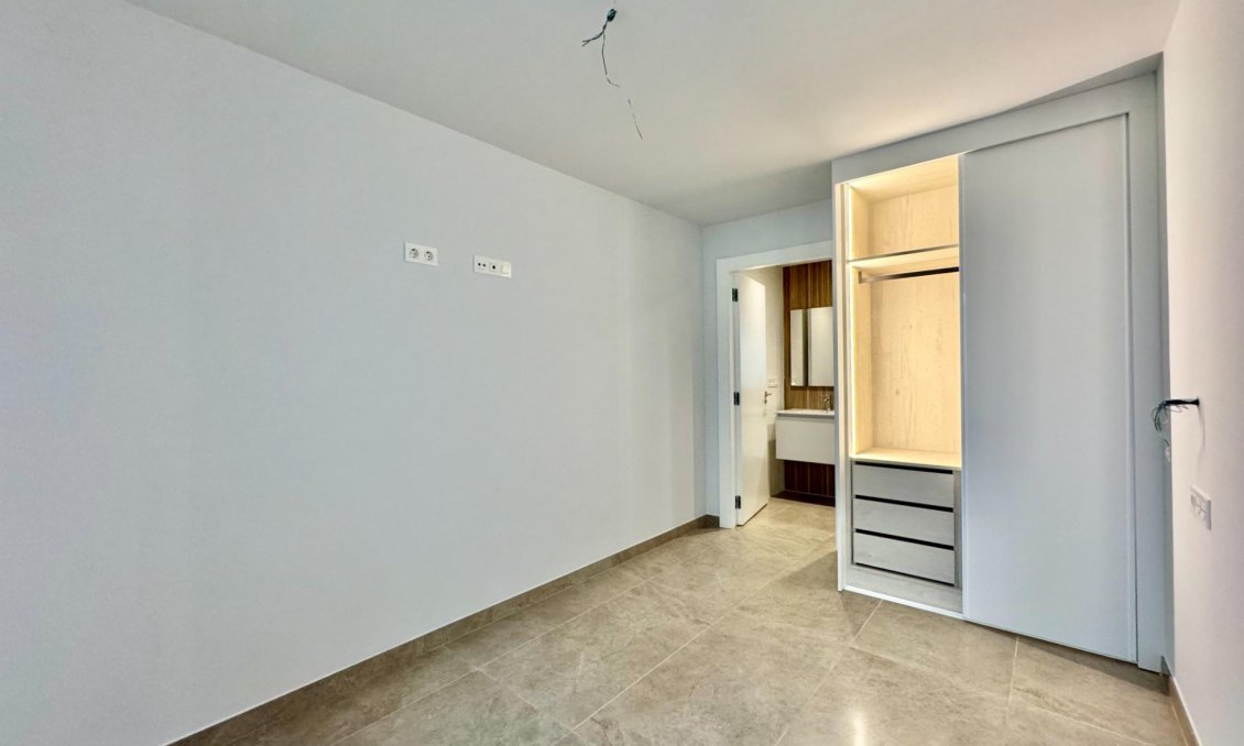 Segunda mano - Apartamento -
Torrevieja - Habaneras