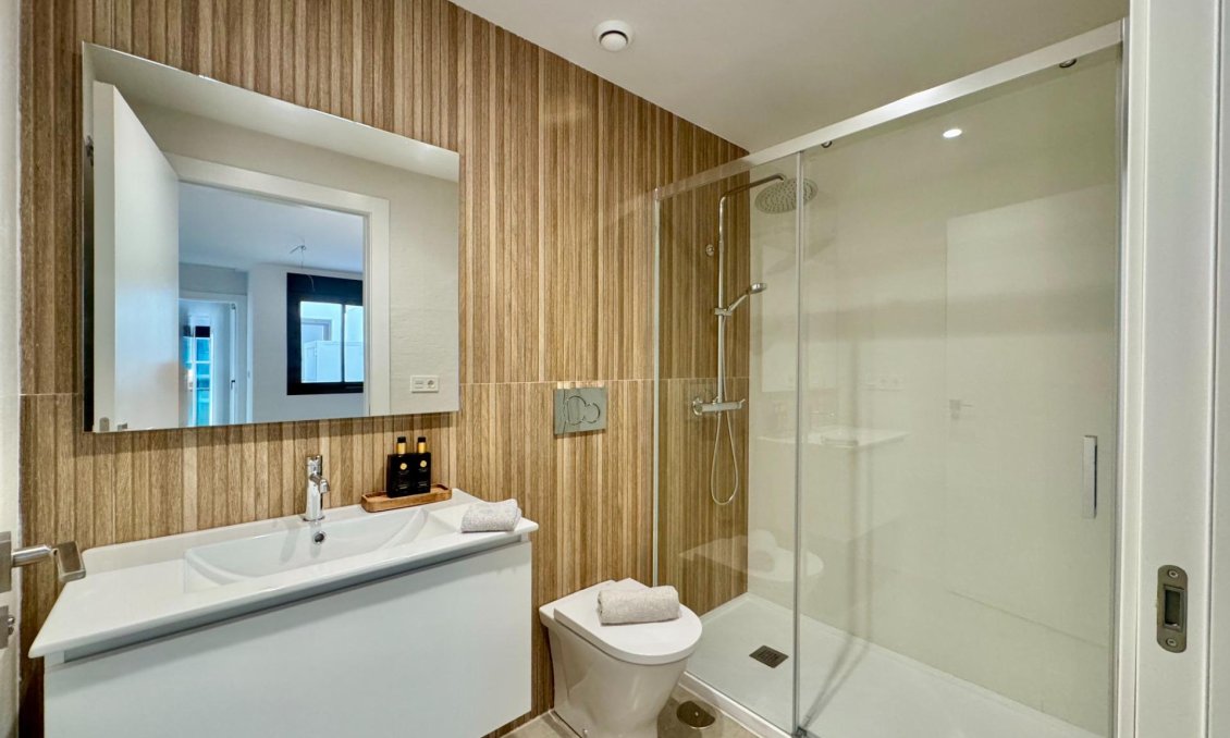 Segunda mano - Apartamento -
Torrevieja - Habaneras