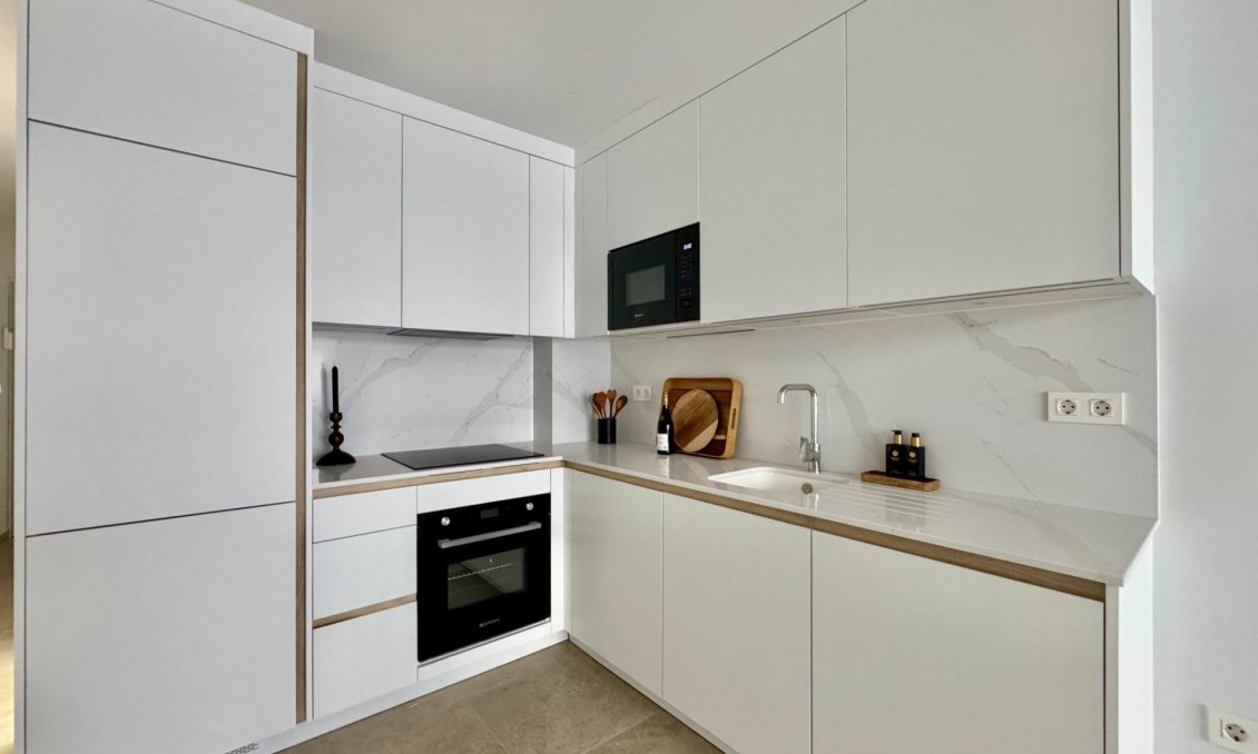 Segunda mano - Apartamento -
Torrevieja - Habaneras