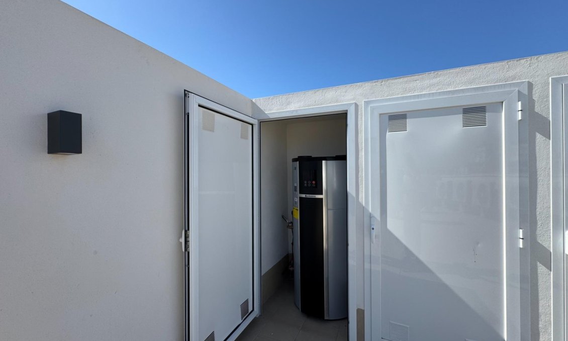 Segunda mano - Apartamento -
Torrevieja - Habaneras