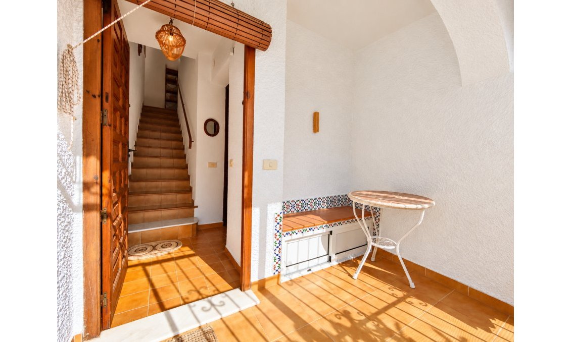 Revânzare - Casă înșiruită -
Torrevieja - Costa Blanca