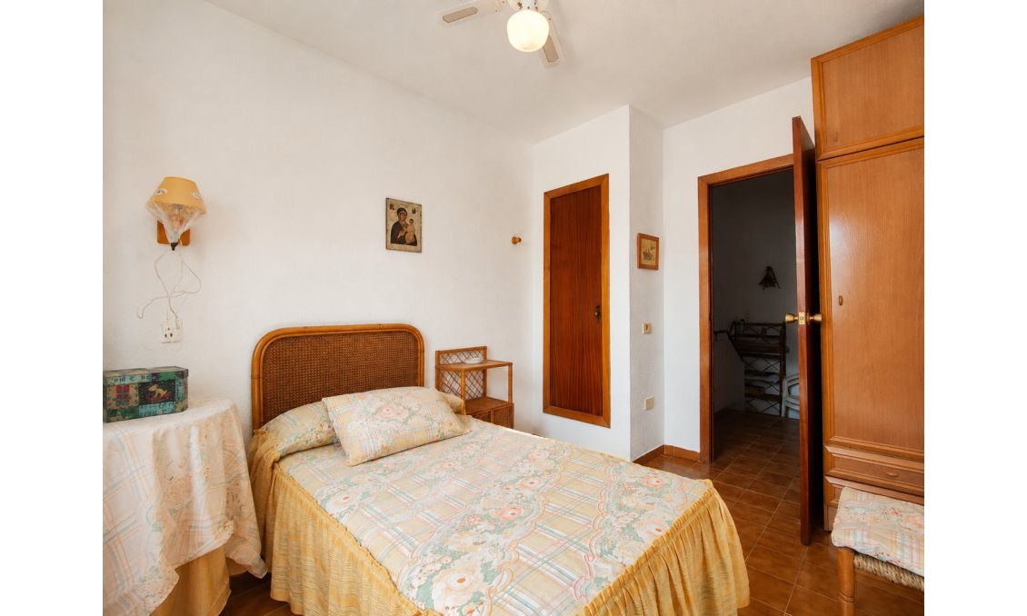 Revânzare - Casă înșiruită -
Torrevieja - Costa Blanca