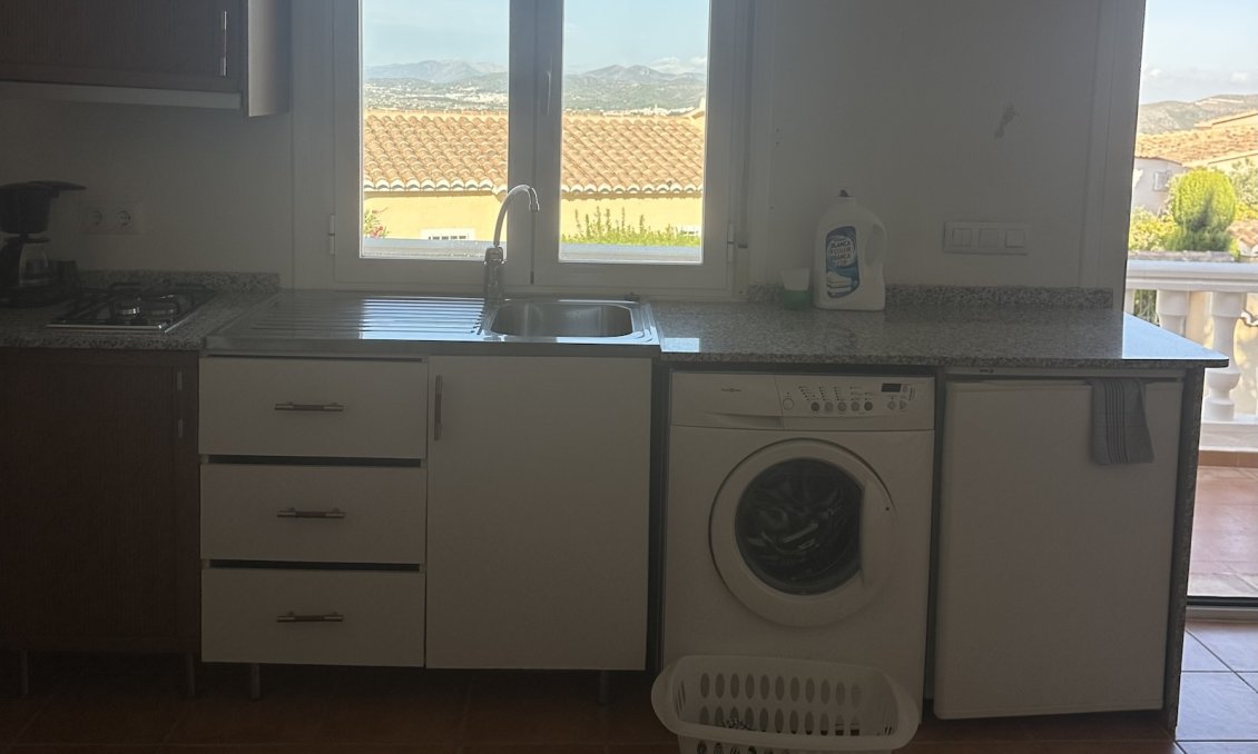 Segunda mano - Villa -
Cumbre del Sol - Costa Blanca