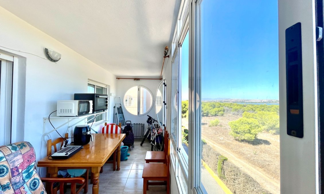 Segunda mano - Apartamento -
La Siesta - Costa Blanca
