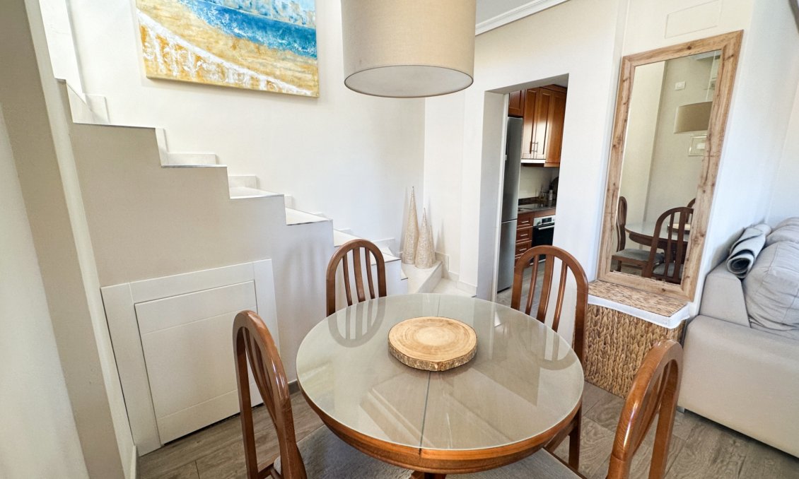 Revânzare - Bungalou -
Orihuela Costa - Costa Blanca