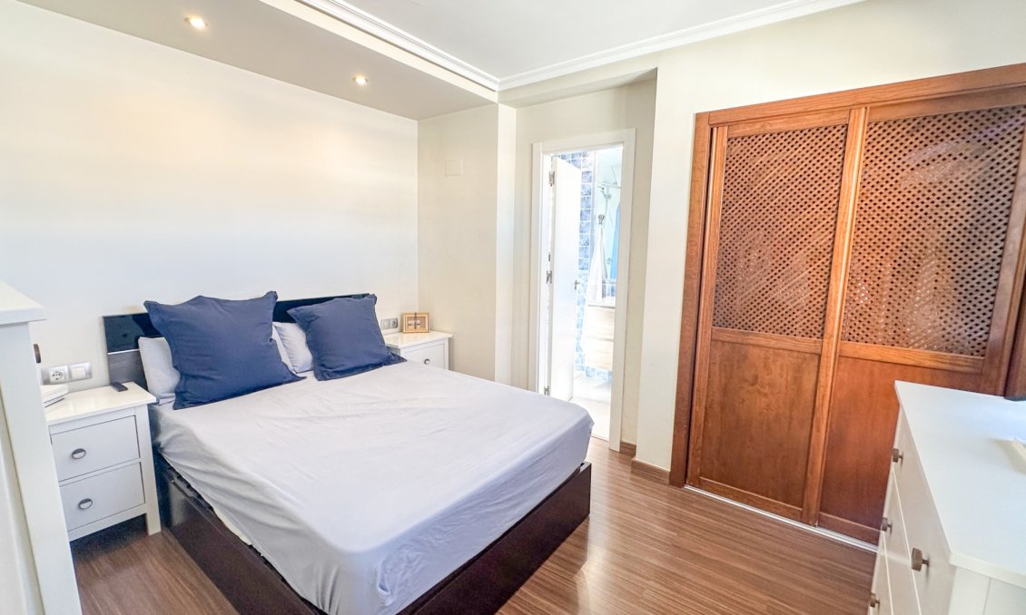 Revânzare - Bungalou -
Orihuela Costa - Costa Blanca