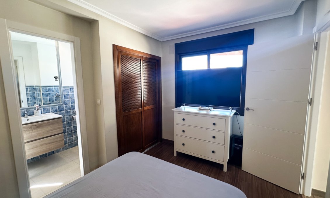 Revânzare - Bungalou -
Orihuela Costa - Costa Blanca