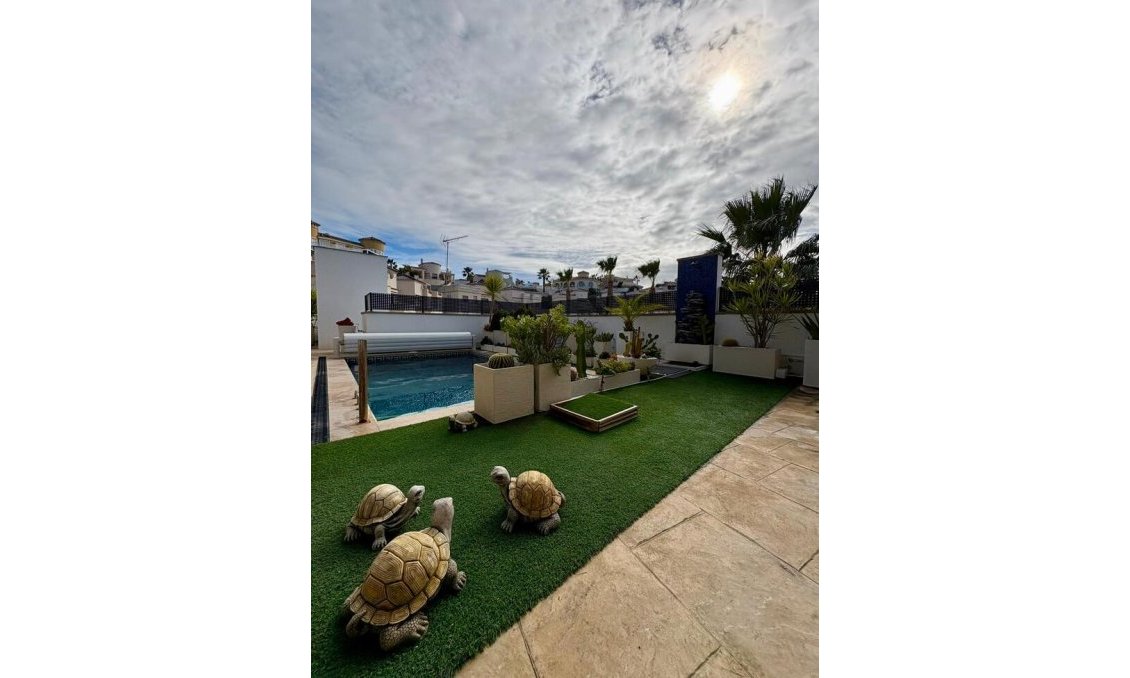 Segunda mano - Villa -
Rojales - Costa Blanca