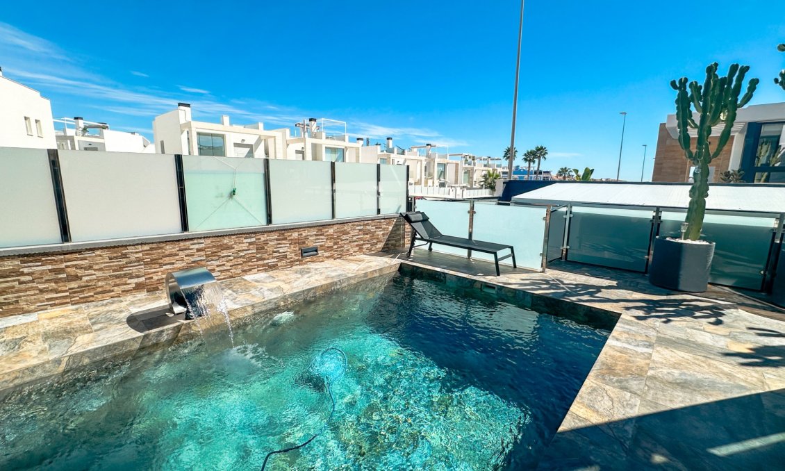 Segunda mano - Villa -
Cabo Roig - Costa Blanca