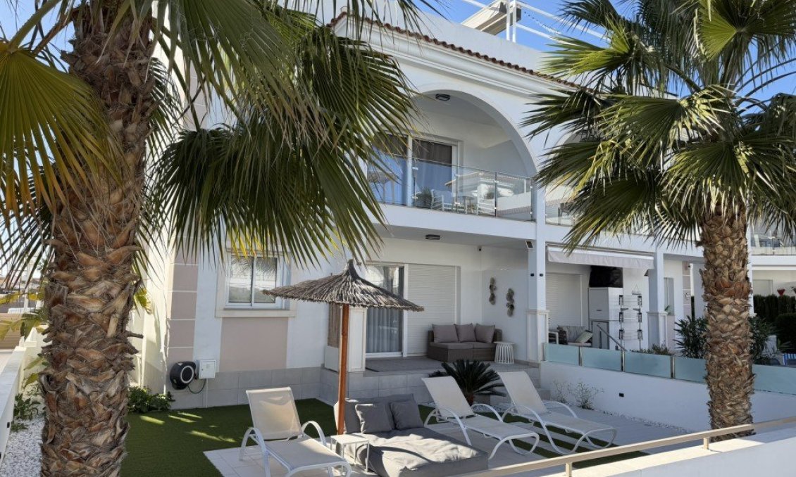 Segunda mano - Apartamento -
Ciudad Quesada - Costa Blanca
