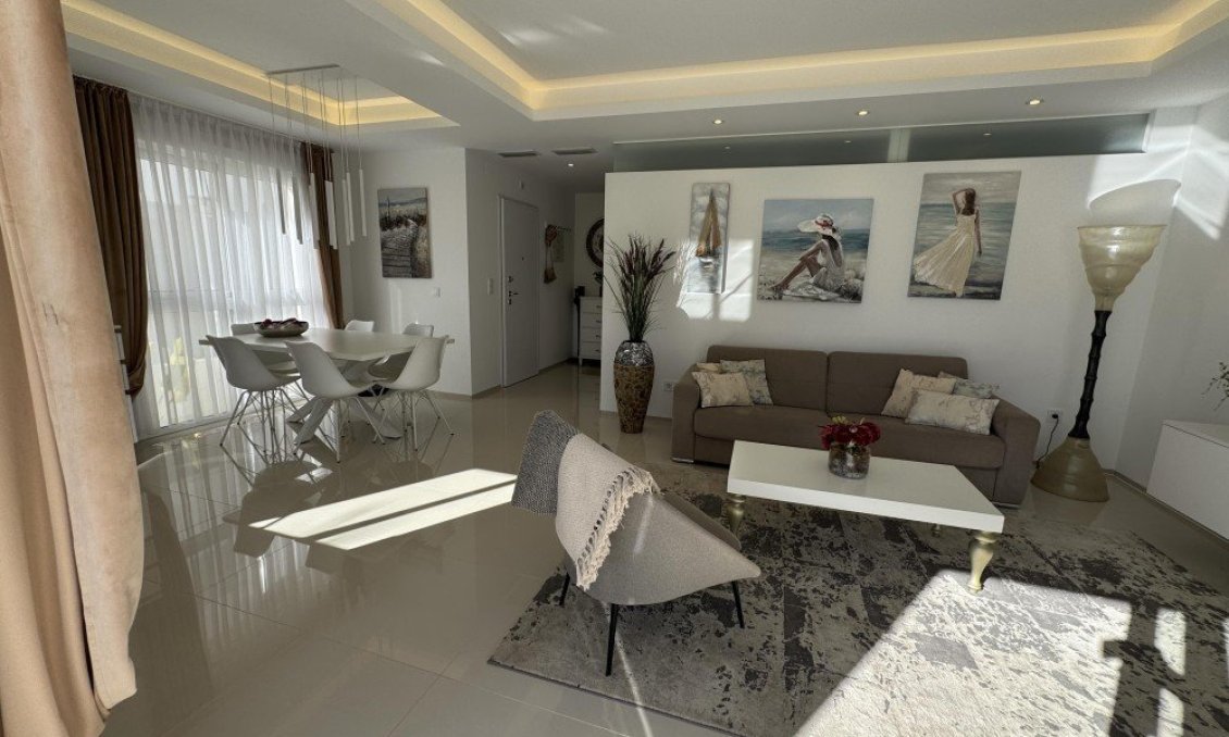 Segunda mano - Apartamento -
Ciudad Quesada - Costa Blanca