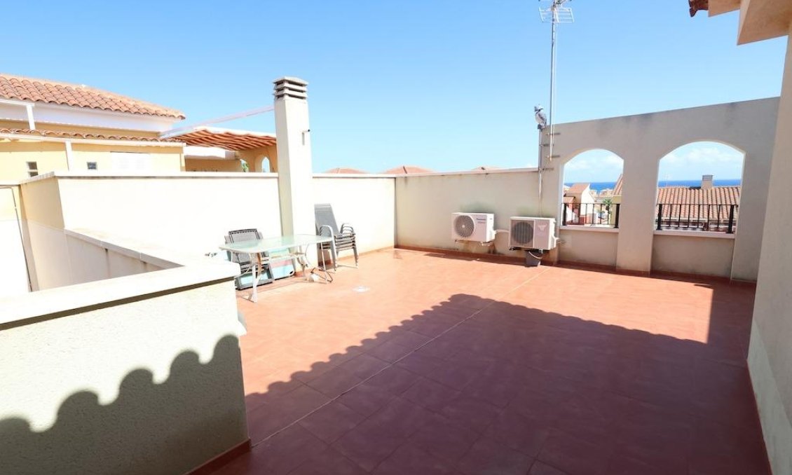 Használt Ingatlanok - Apartman -
Torrevieja - Costa Blanca