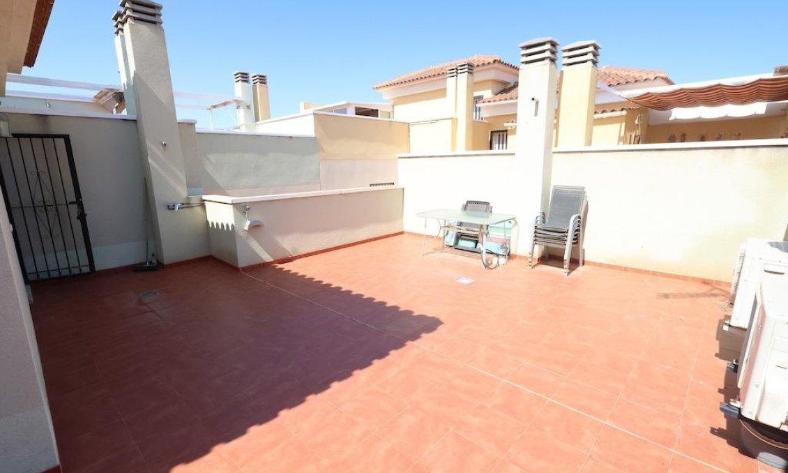 Használt Ingatlanok - Apartman -
Torrevieja - Costa Blanca