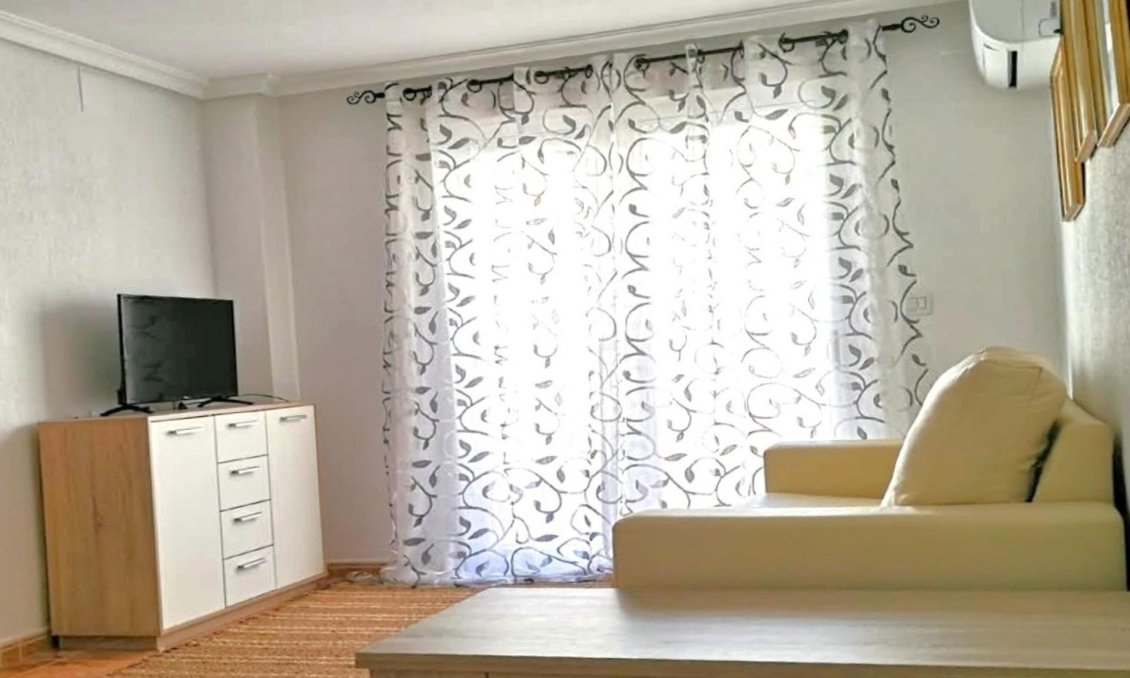 Segunda mano - Apartamento -
Torrevieja - PARQUE DE LAS NACIONES