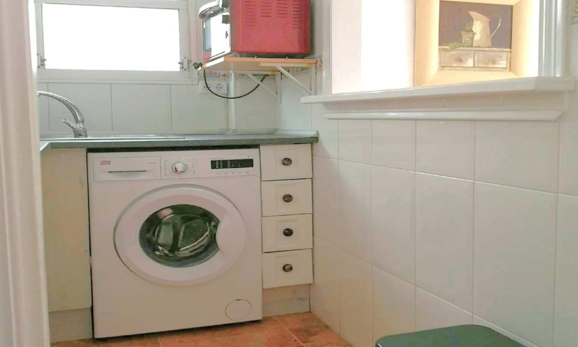 Segunda mano - Apartamento -
Torrevieja - PARQUE DE LAS NACIONES
