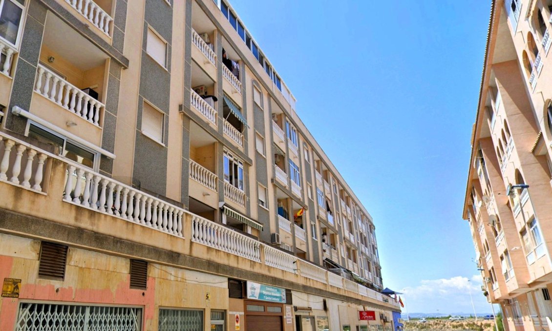 Segunda mano - Apartamento -
Torrevieja - PARQUE DE LAS NACIONES