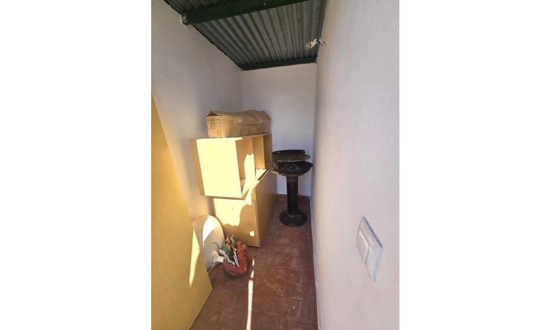Segunda mano - Apartamento -
Torrevieja - Las Piscinas Naturales