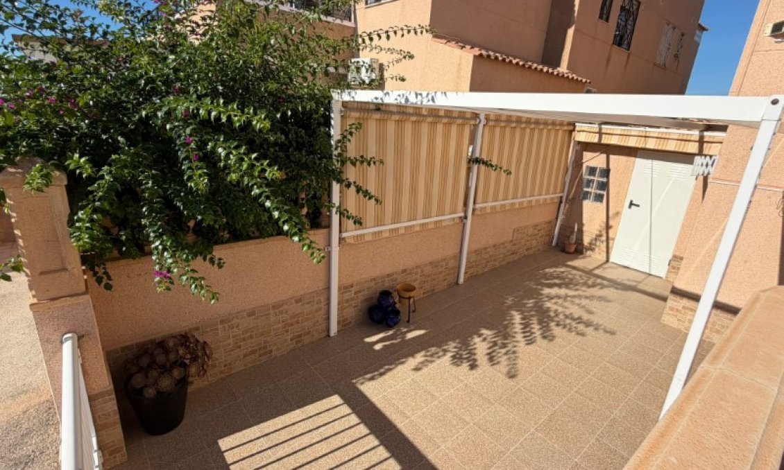 Wiederverkauf - Wohnung -
Torrevieja - Costa Blanca