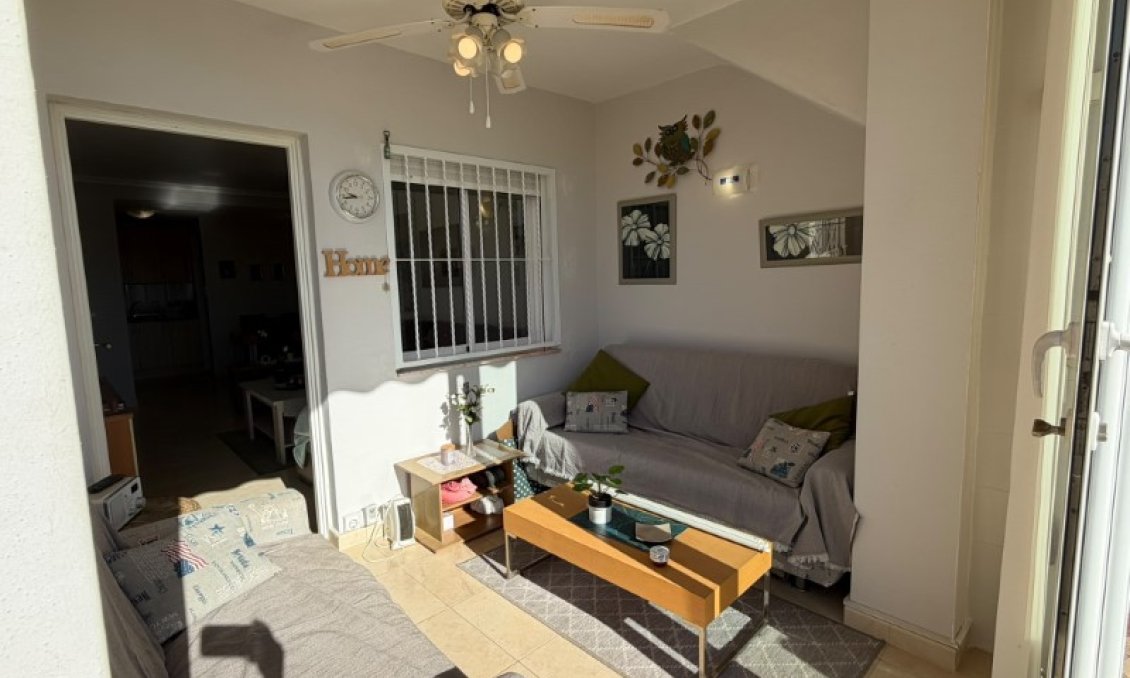 Wiederverkauf - Wohnung -
Torrevieja - Costa Blanca