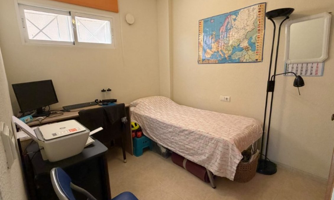 Wiederverkauf - Wohnung -
Torrevieja - Costa Blanca