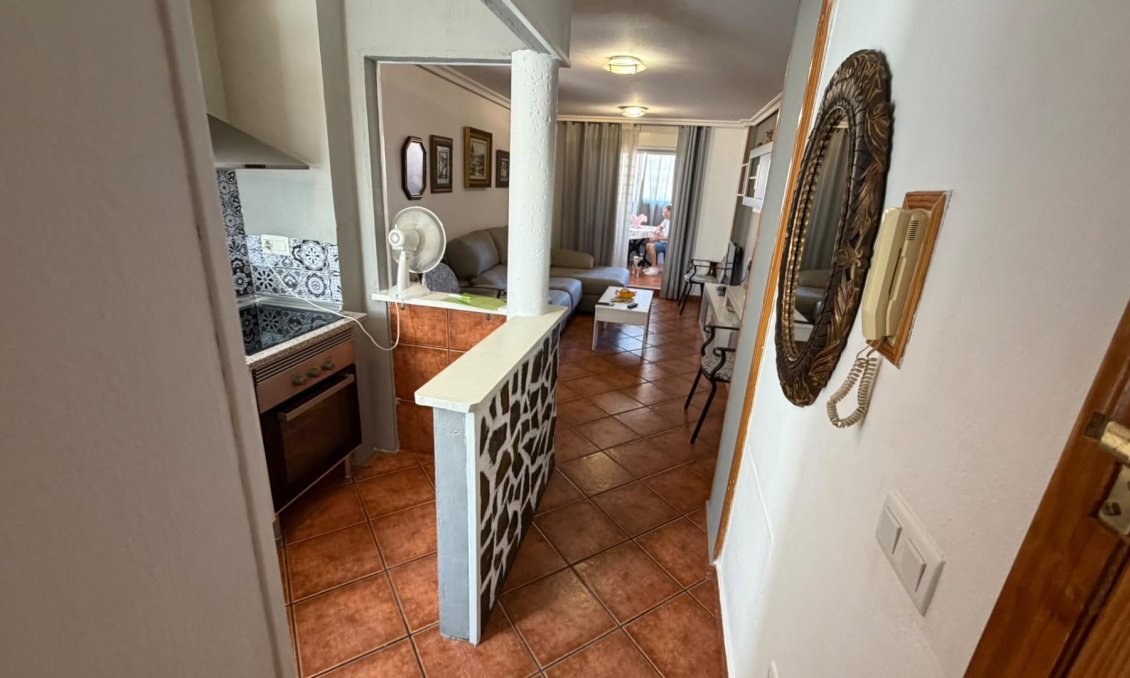 Revânzare - Apartament -
Torrevieja - Playa del Cura