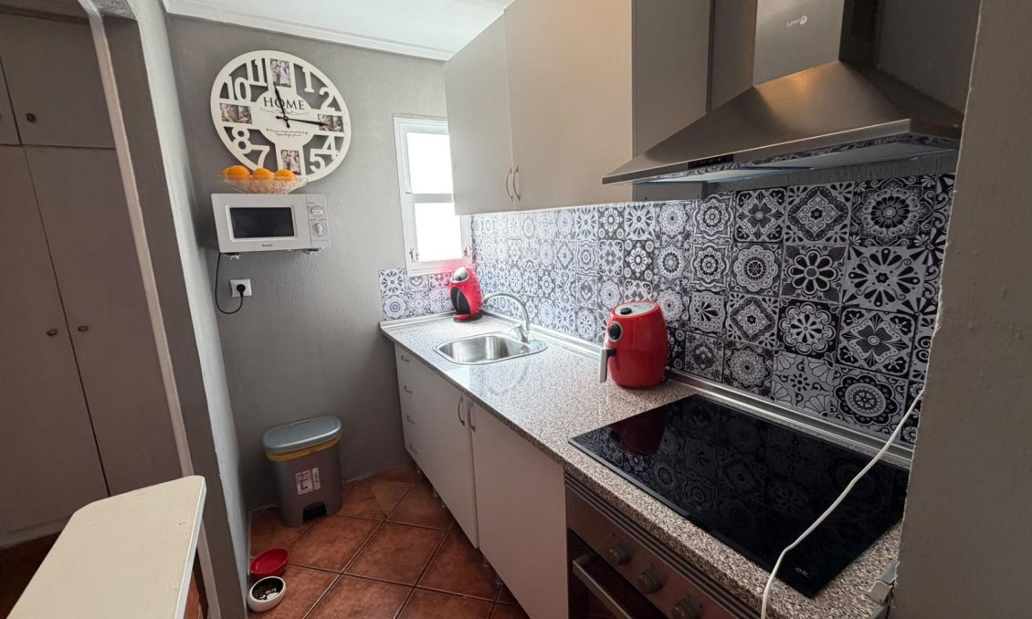Revânzare - Apartament -
Torrevieja - Playa del Cura