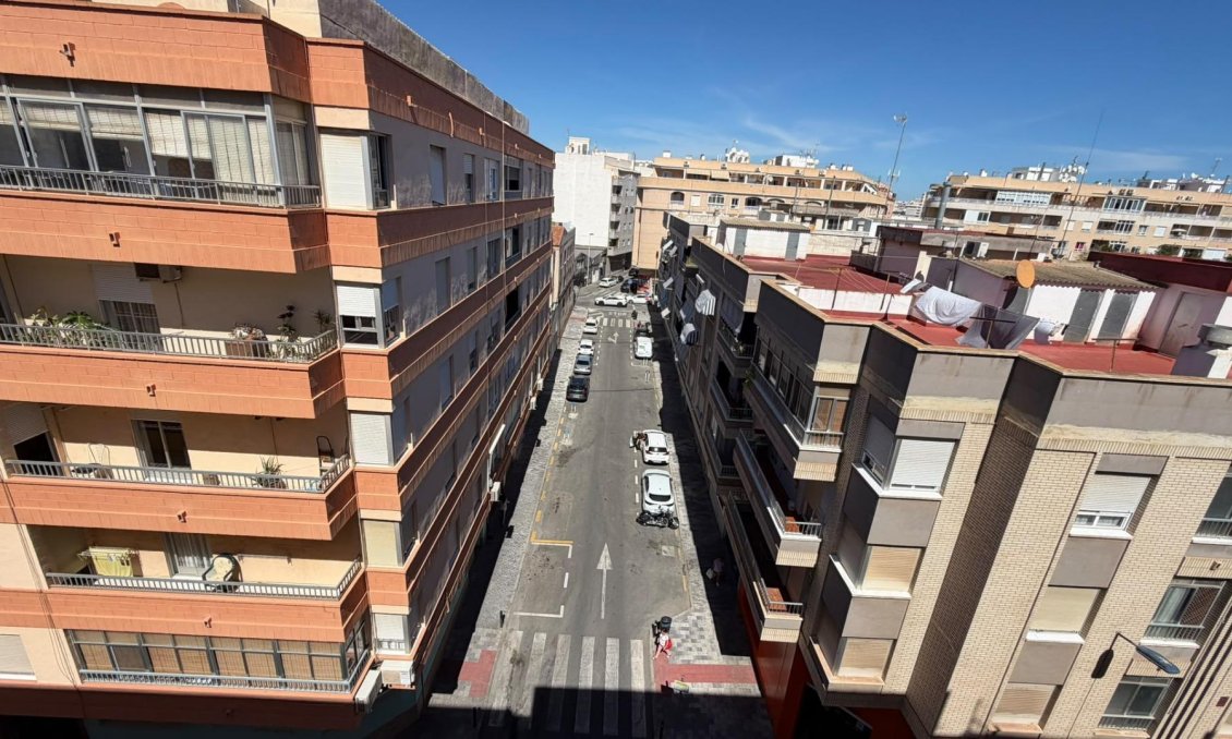 Revânzare - Apartament -
Torrevieja - Playa del Cura