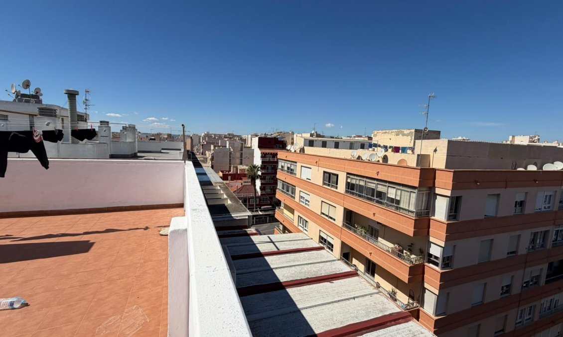 Revânzare - Apartament -
Torrevieja - Playa del Cura
