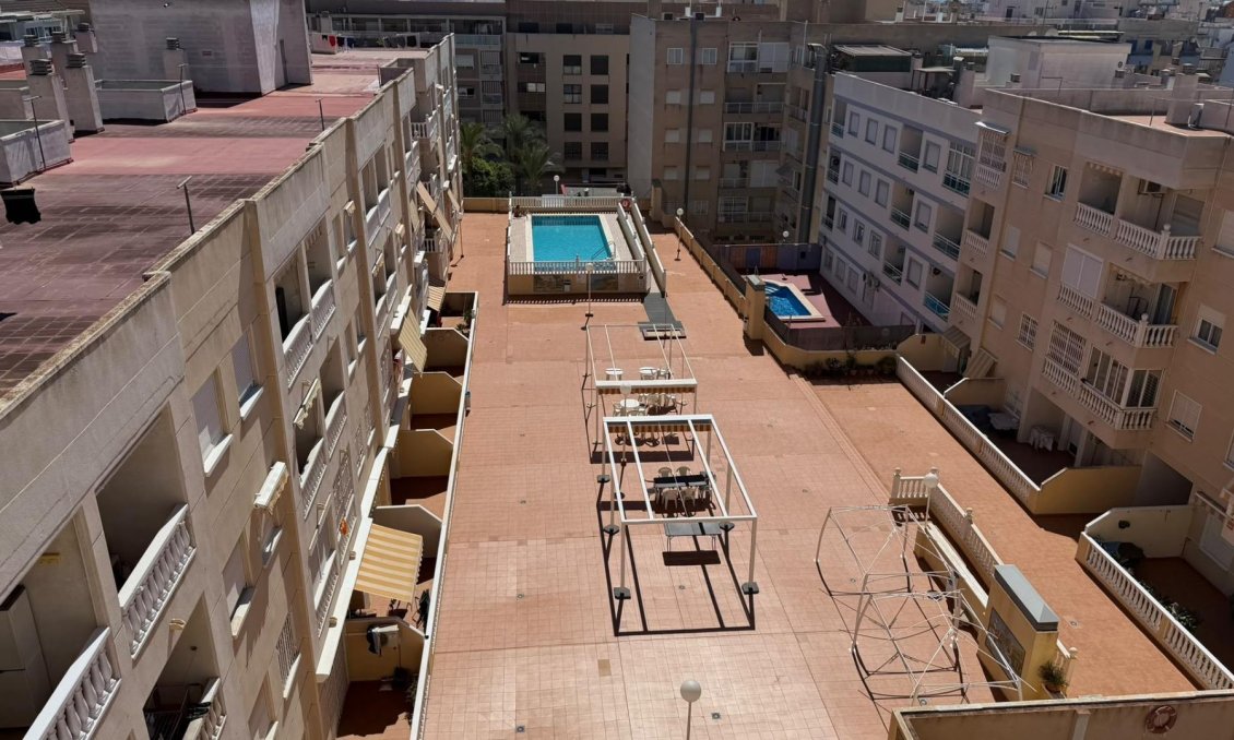 Revânzare - Apartament -
Torrevieja - Playa del Cura