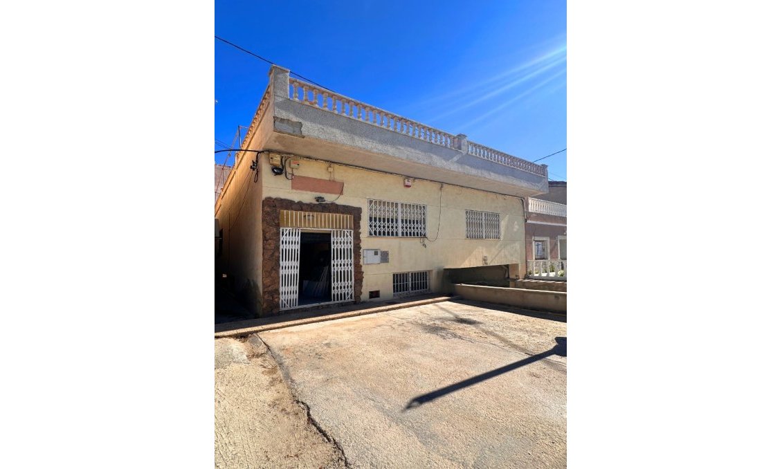 Revente - Maison de ville -
Orihuela - Inland
