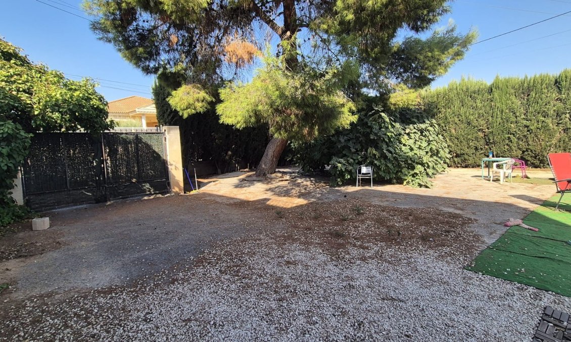 Segunda mano - Villa -
Orihuela - Inland