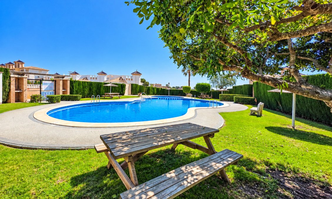Segunda mano - Apartamento -
Cabo Roig - Costa Blanca